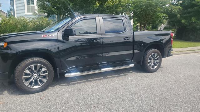 Photo of 2020 Black Chevrolet Silverado 1500