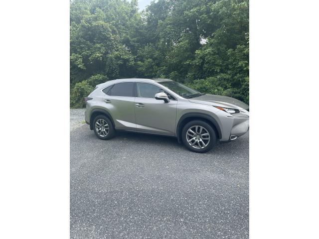 Photo of 2016 Silver Lexus NX 200t