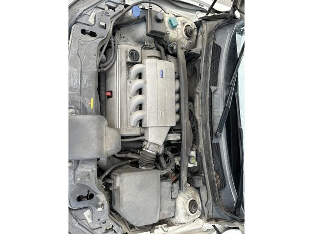 Photo of 2010 White Volvo XC90