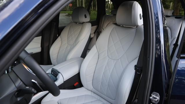Photo of 2025 Blue BMW X5
