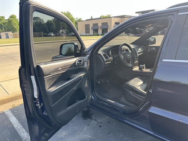 Photo of 2015 Blue Jeep Grand Cherokee