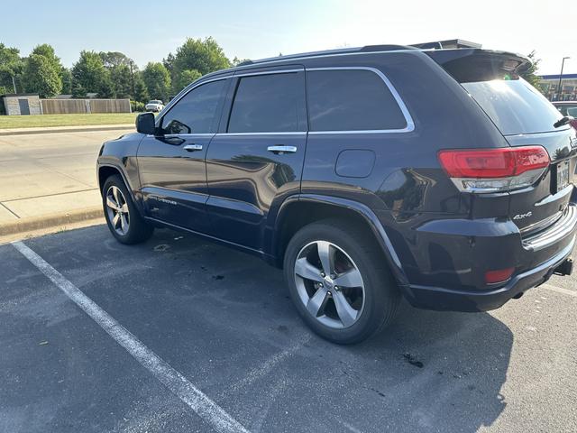 Photo of 2015 Blue Jeep Grand Cherokee