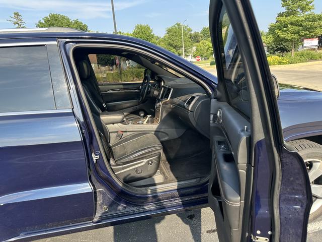 Photo of 2015 Blue Jeep Grand Cherokee