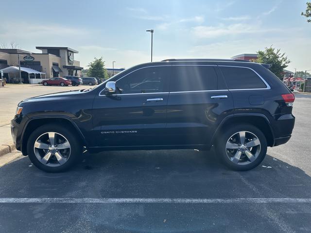 Photo of 2015 Blue Jeep Grand Cherokee