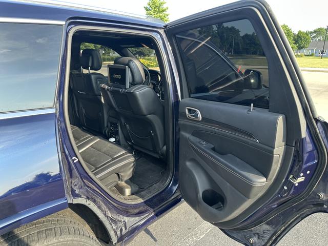 Photo of 2015 Blue Jeep Grand Cherokee
