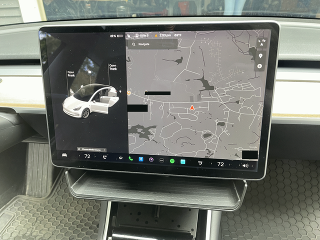 Photo of 2019 White Tesla Model 3