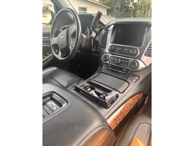 Photo of 2018 Silver Chevrolet Tahoe