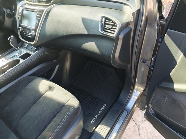 Photo of 2020 Gray Nissan Murano