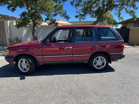 Photo of 2002 Red Land Rover Range Rover