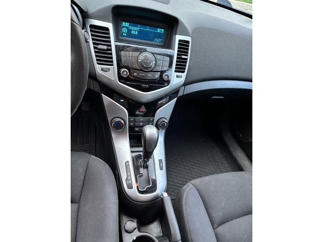 Photo of 2016 Gold Chevrolet Cruze Limited