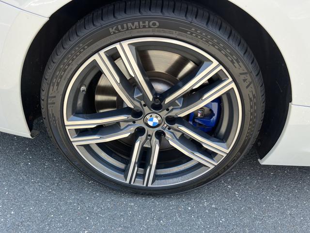 Photo of 2019 White BMW M850