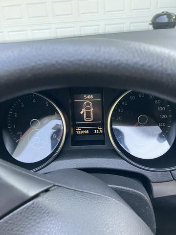 Photo of 2010 Gray Volkswagen Golf