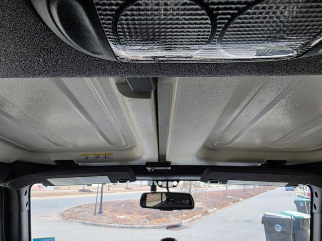 Photo of 2017 Gray Jeep Wrangler Unlimited