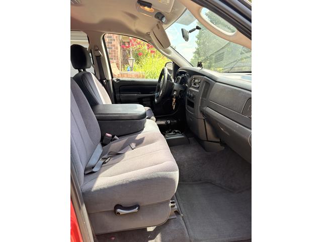Photo of 2004 Red Dodge Ram 1500