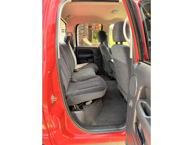 Photo of 2004 Red Dodge Ram 1500