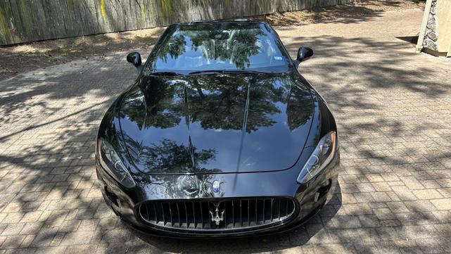 Photo of 2011 Black Maserati GranTurismo