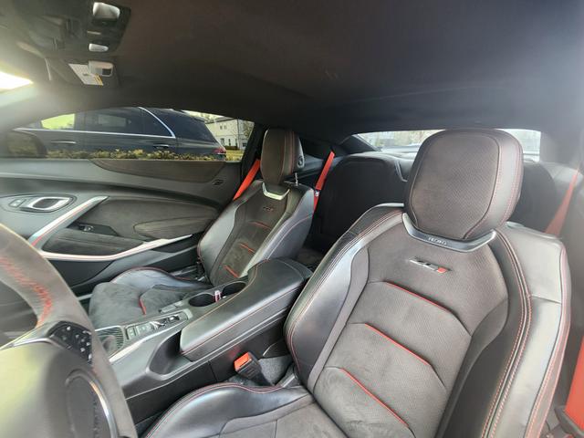 Photo of 2018 Black Chevrolet Camaro
