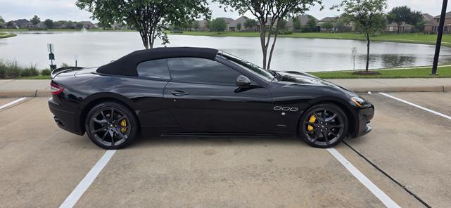 Photo of 2013 Black Maserati GranTurismo