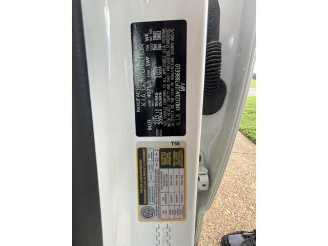 Photo of 2023 White Kia Soul