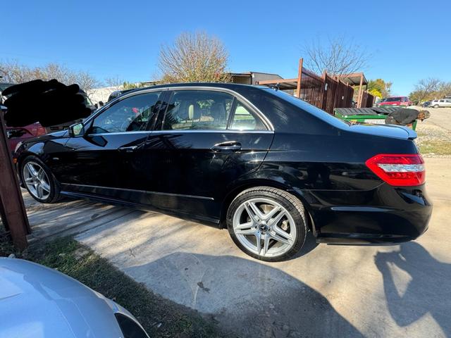 Photo of 2012 Black Mercedes-Benz E-Class