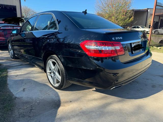 Photo of 2012 Black Mercedes-Benz E-Class