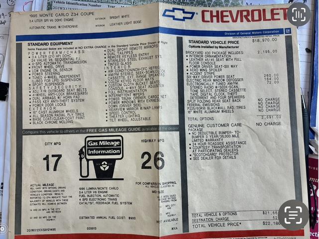Photo of 1995 White Chevrolet Monte Carlo