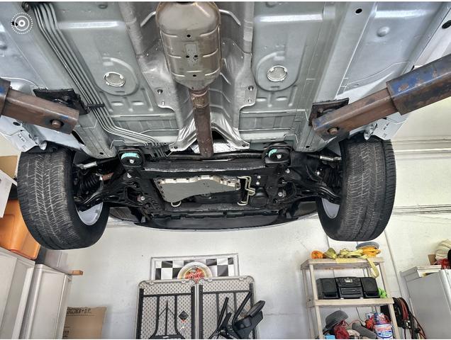 Photo of 1995 White Chevrolet Monte Carlo