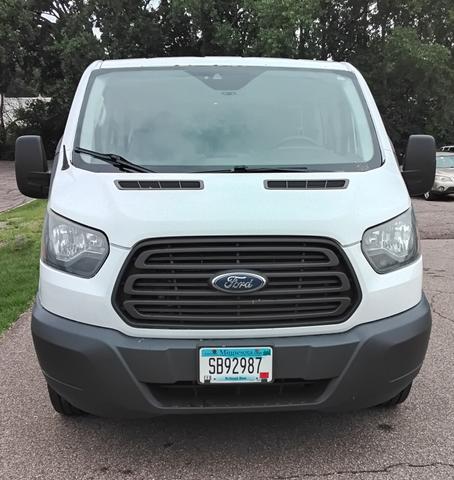 Photo of 2016 White Ford Transit-150
