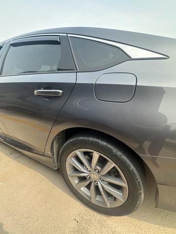 Photo of 2022 Gray Honda Accord