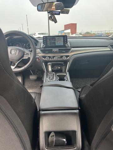 Photo of 2022 Gray Honda Accord