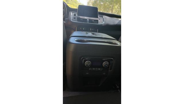 Photo of 2023 White Chevrolet Tahoe