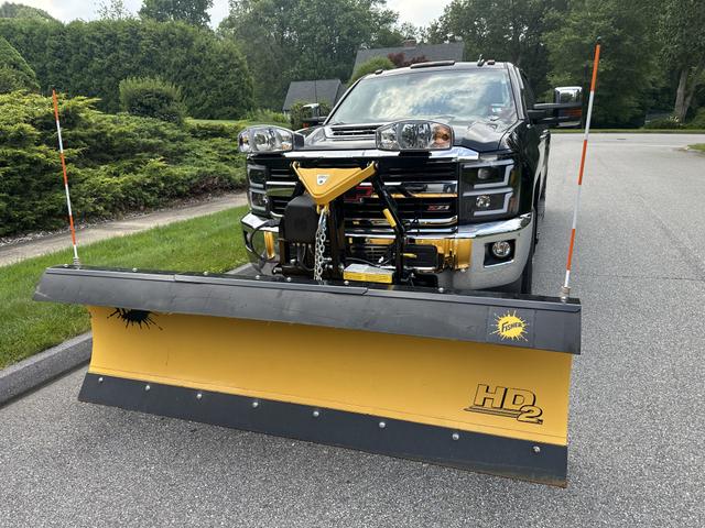Photo of 2017 Black Chevrolet Silverado 2500