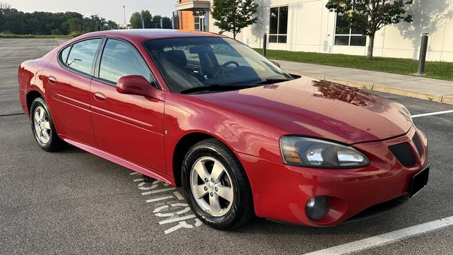 Photo of 2008 Red Pontiac Grand Prix