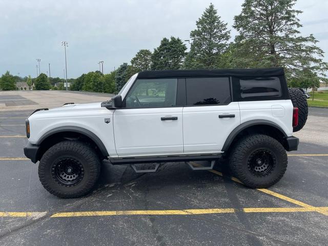 Photo of 2022 White Ford Bronco