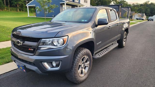 Photo of 2017 Gray Chevrolet Colorado