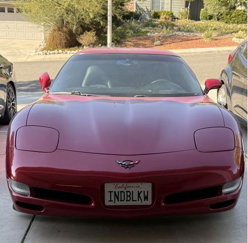 Photo of 2004 Red Chevrolet Corvette