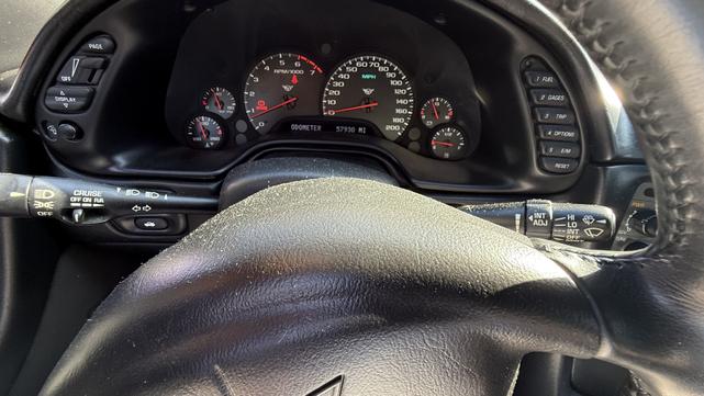 Photo of 2004 Red Chevrolet Corvette