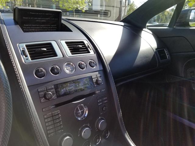Photo of 2007 Black Aston Martin V8 Vantage