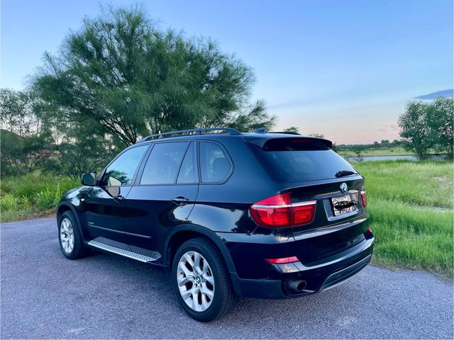 Photo of 2013 Black BMW X5