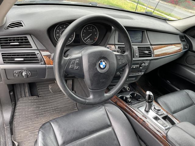 Photo of 2013 Black BMW X5