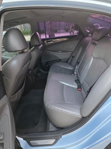 Photo of 2011 Blue Hyundai SONATA Hybrid