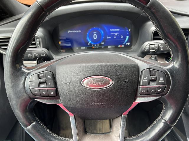 Photo of 2020 Gray Ford Explorer