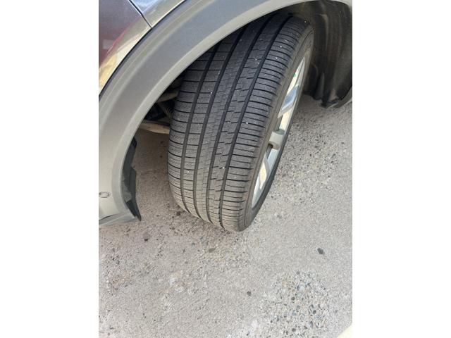 Photo of 2020 Gray Ford Explorer