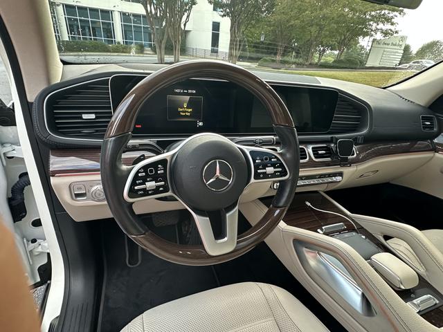Photo of 2021 White Mercedes-Benz GLS 450