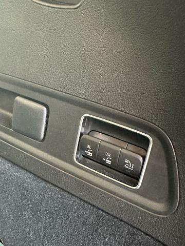Photo of 2021 White Mercedes-Benz GLS 450