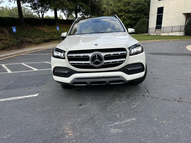 Photo of 2021 White Mercedes-Benz GLS 450