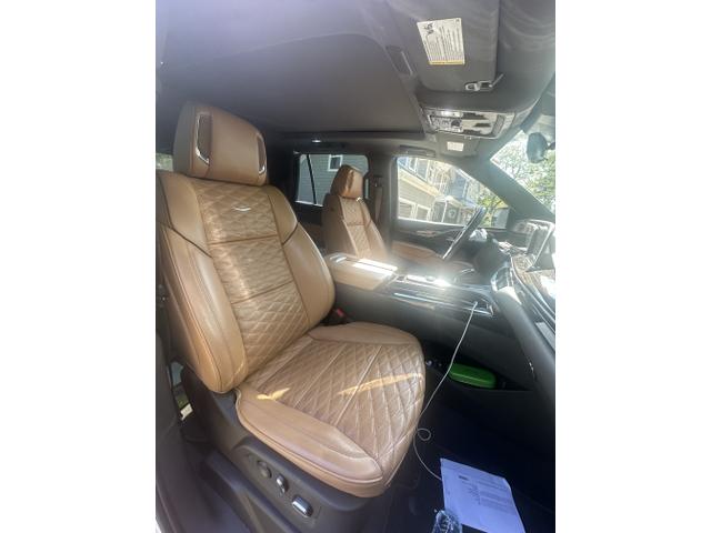 Photo of 2023 White Cadillac Escalade