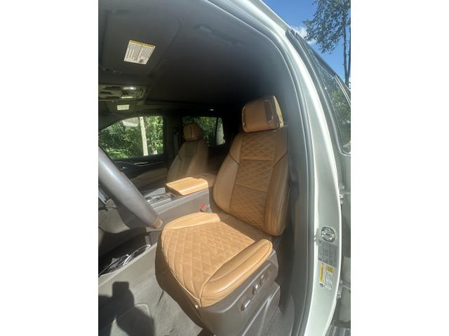 Photo of 2023 White Cadillac Escalade
