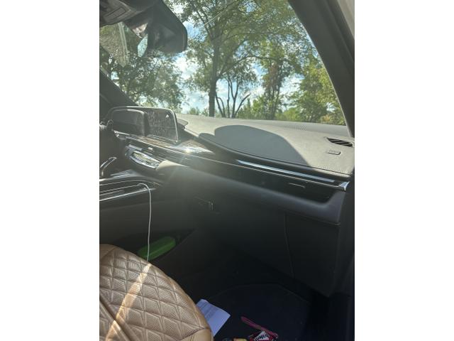 Photo of 2023 White Cadillac Escalade