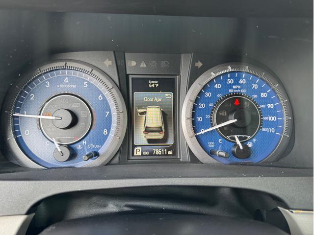 Photo of 2015 Black Toyota Sienna